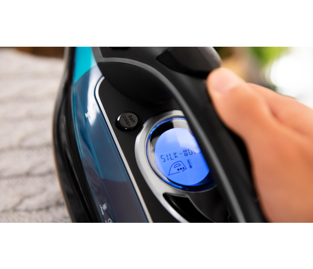 Cecotec ŻELAZKO CECOTEC FAST&FURIOUS 6060 ULTRA [#] - 1376829 - zdjęcie 4